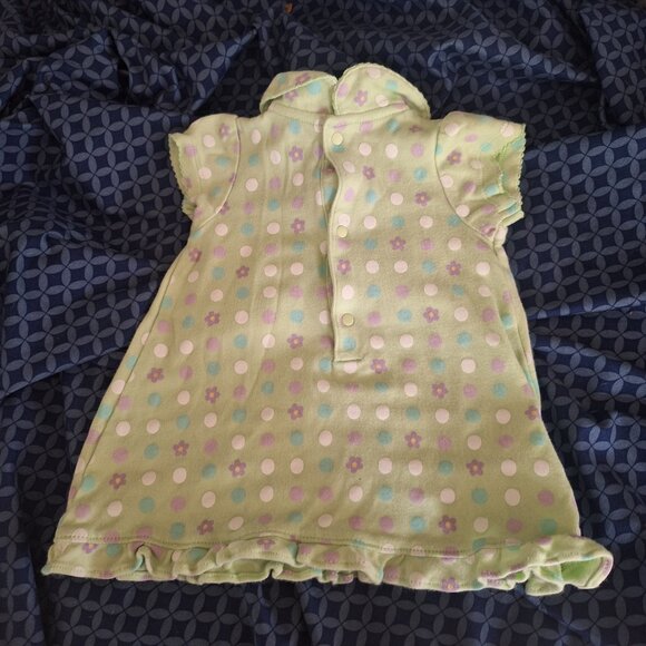 carters just on year 3 months dress with flowers - Picture 5 of 6